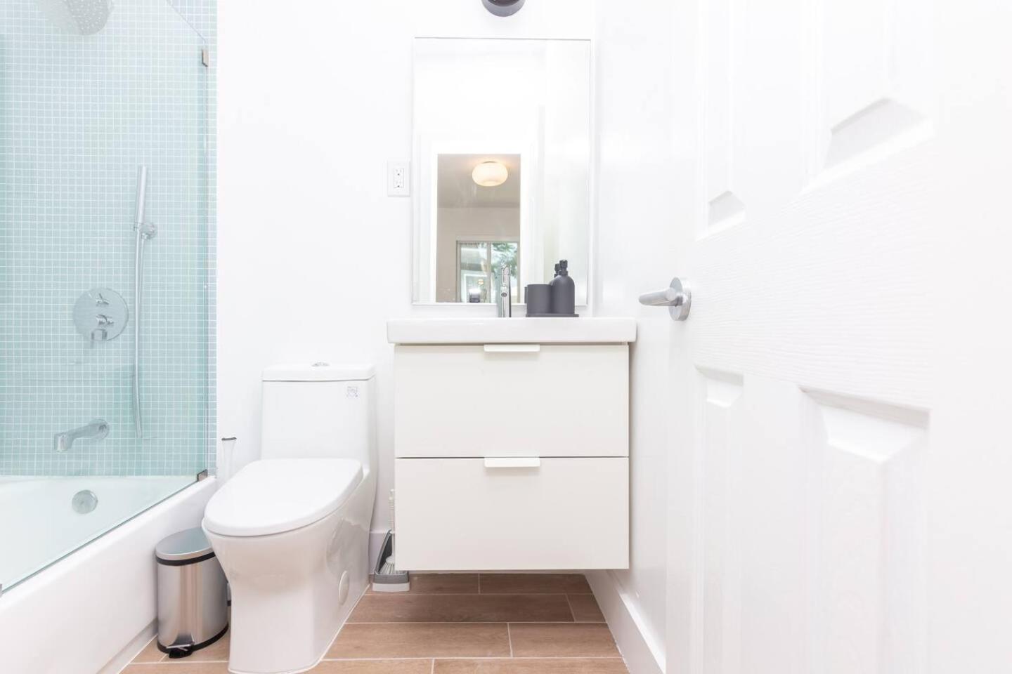 Newly Renovated Stylish Studio In El Portal #2 Miami Luaran gambar